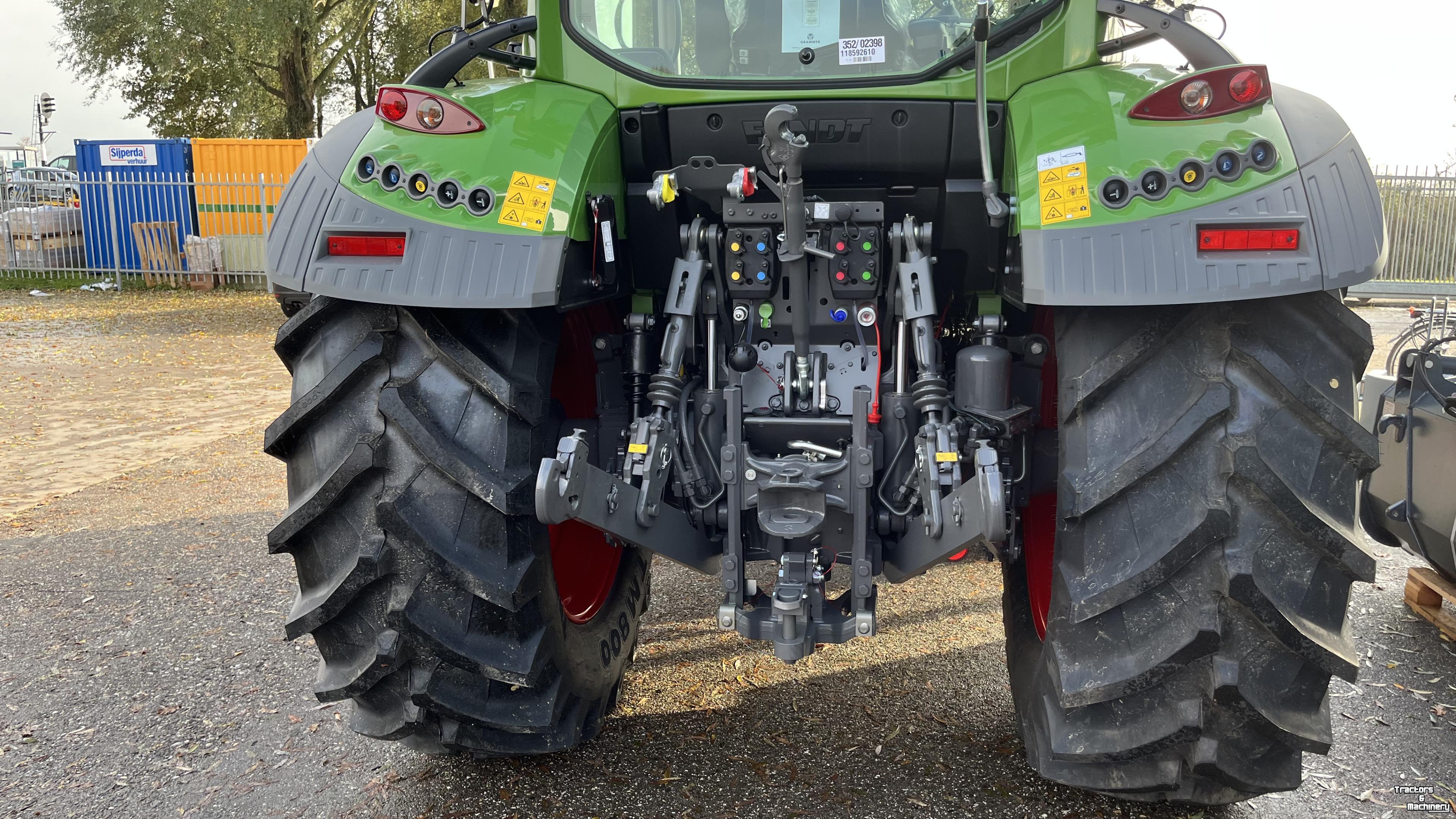 Tractor Fendt 312 one