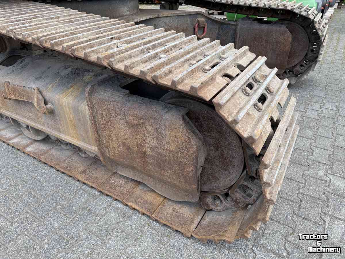 Excavator tracks Case CX 350C