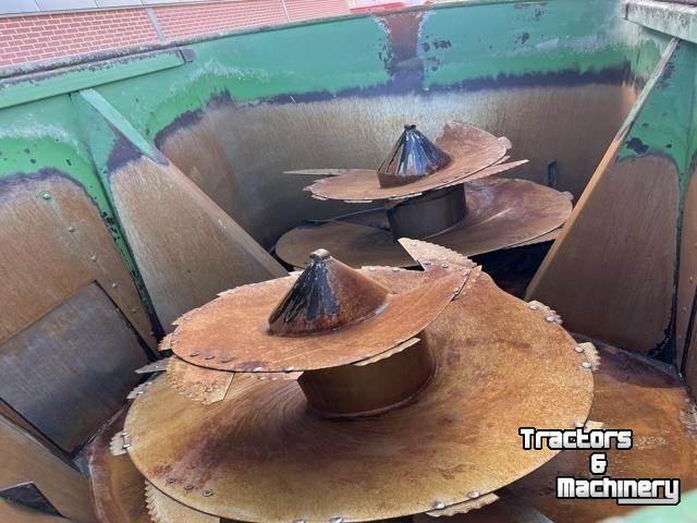 Feed mixer Peecon 26M³