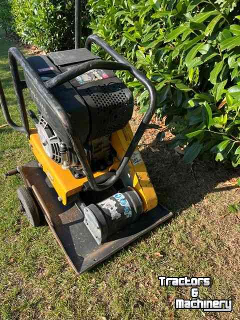 Vibrating plates  EURO SHATAL GTPC 360L HATZ DIESEL