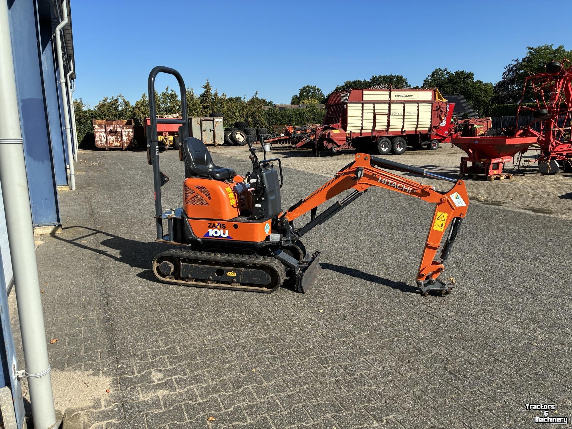 Excavator mobile Hitachi 10U-6