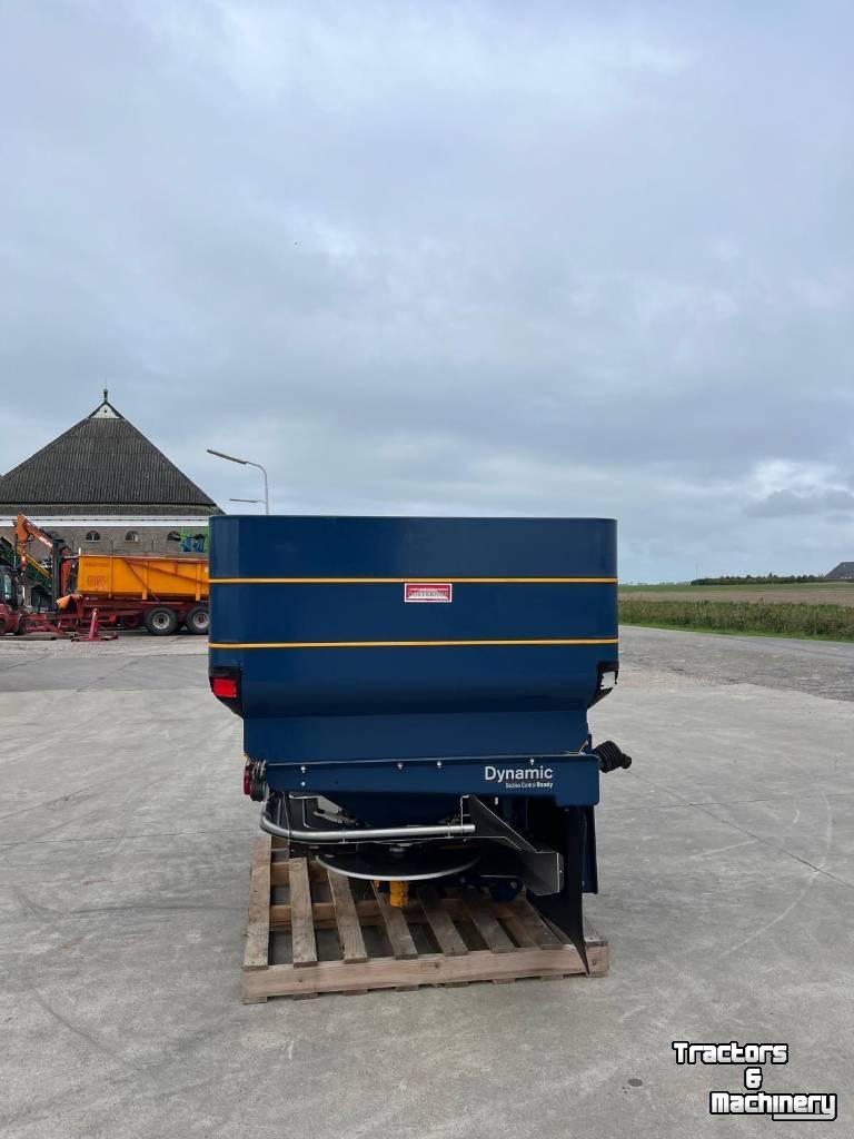 Fertilizer spreader Bogballe M2W D Kunstmeststrooier