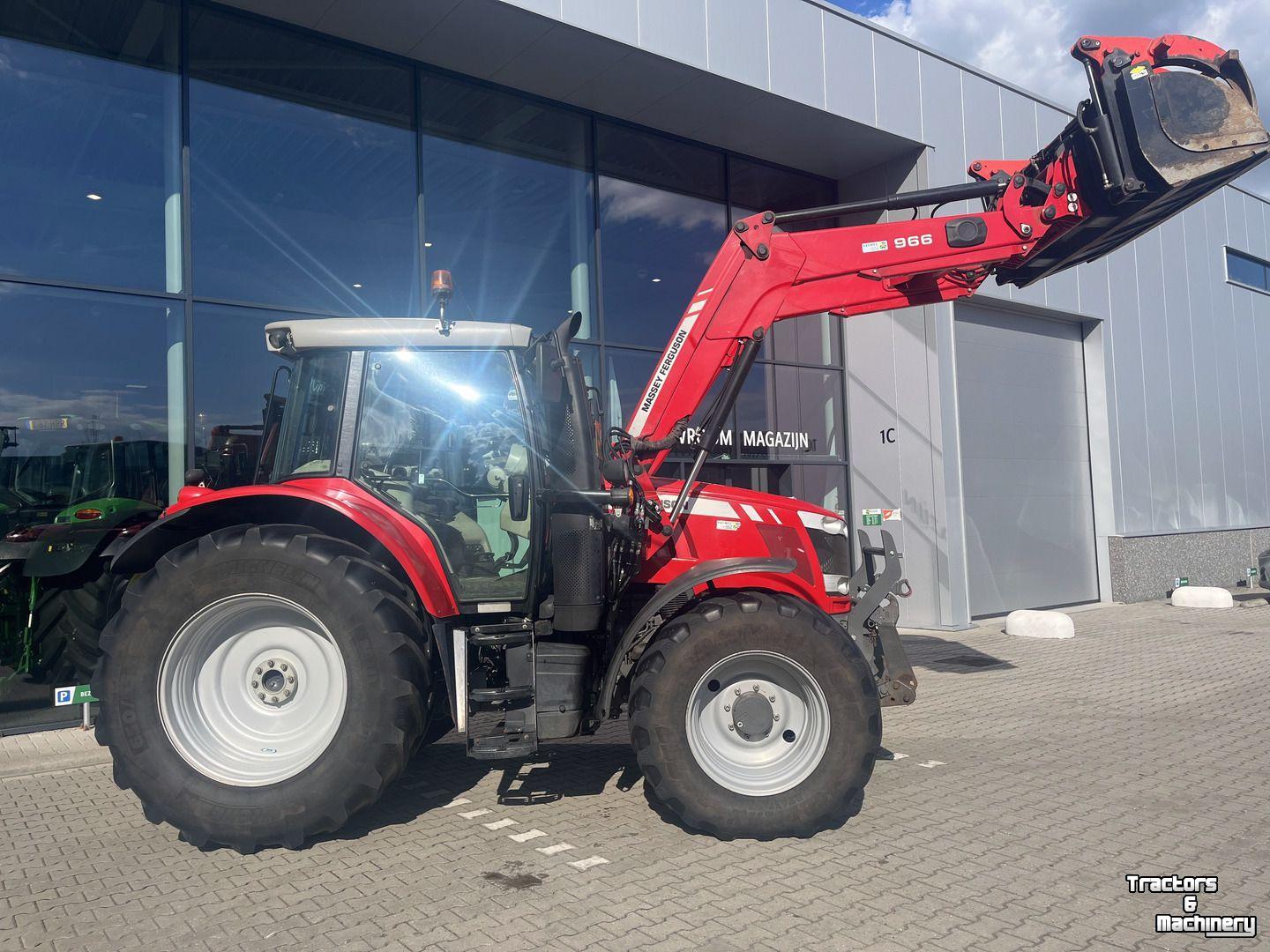 Tractor Massey Ferguson 6713S Dyna-VT