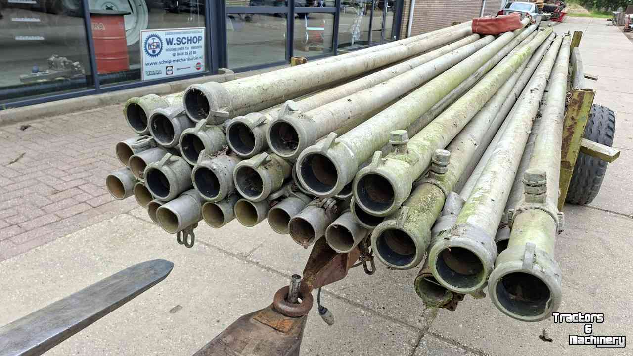 Irrigation pipes  Beregeningsbuizen 32 stuks 6 meter lang