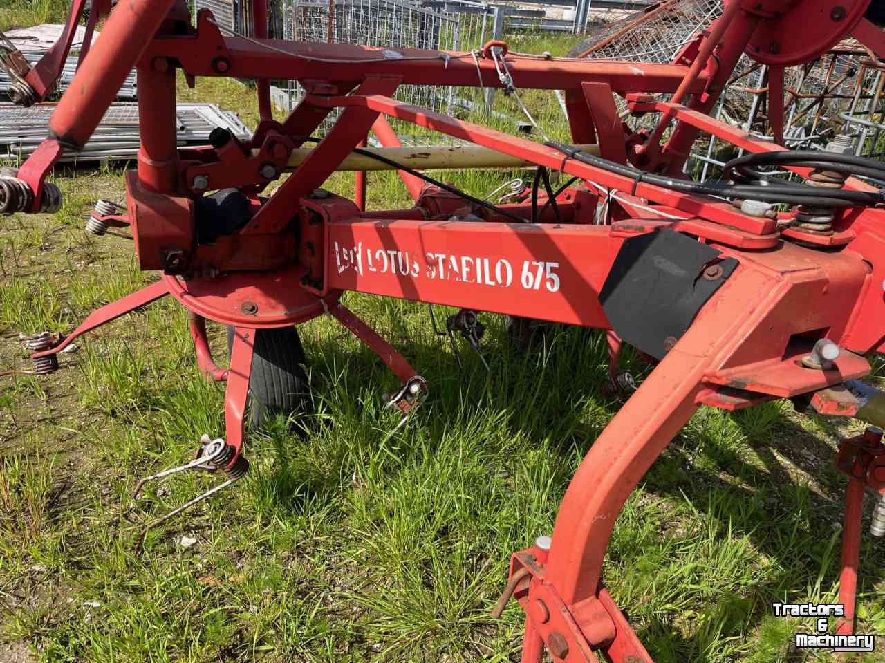 Tedder Lely stabilo 675