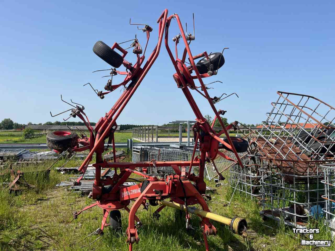 Tedder Lely stabilo 675