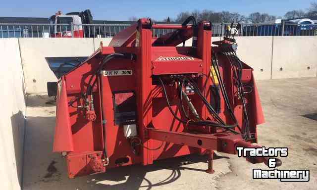 Silage grab-cutter wagon Trioliet UKW 3500