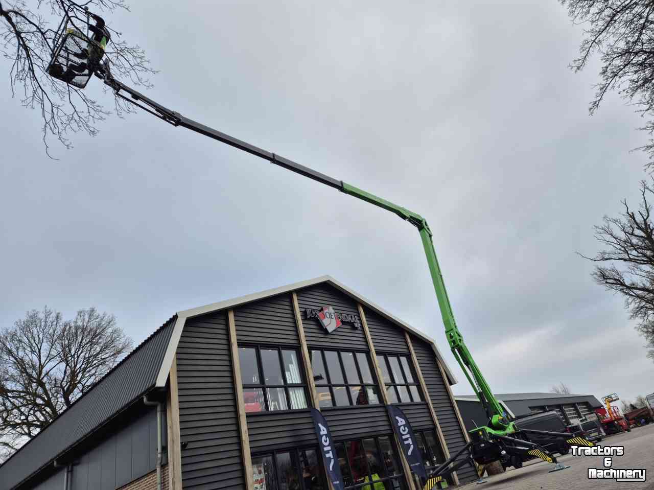 Articulated platforms  Leguan 265
