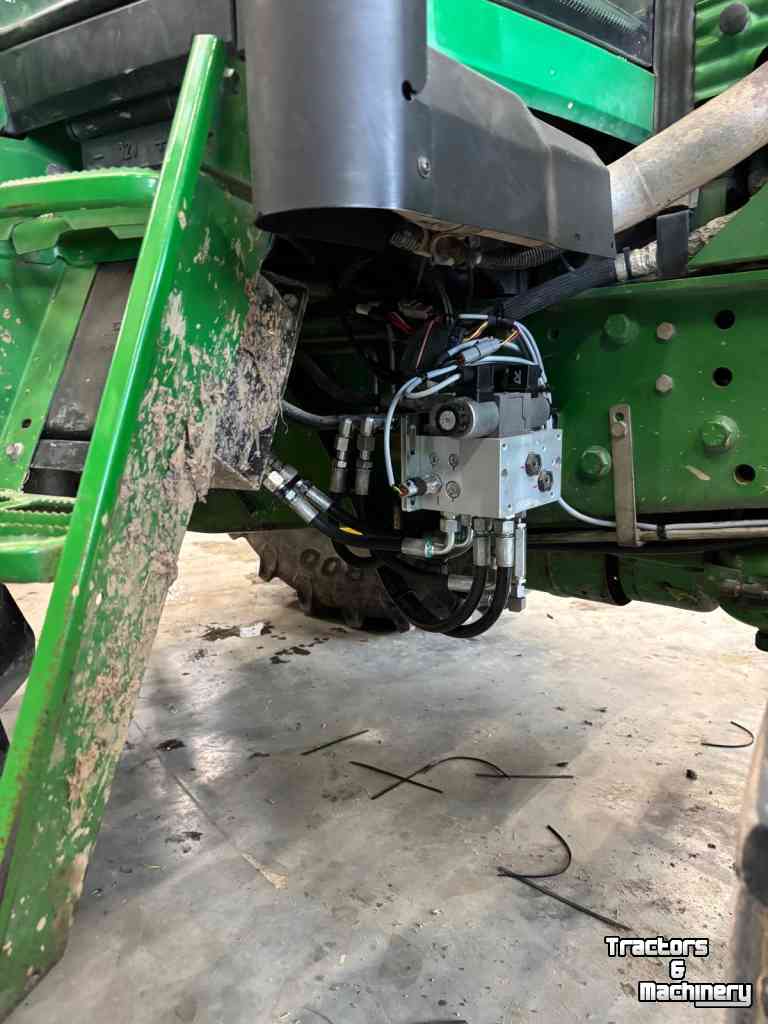 GPS steering systems and attachments Fendt RTK GPS Systeem ISOBUS