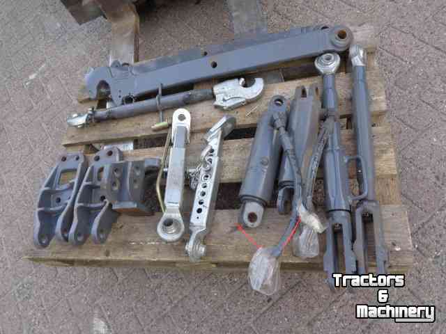 Used parts for tractors Massey Ferguson 5435
