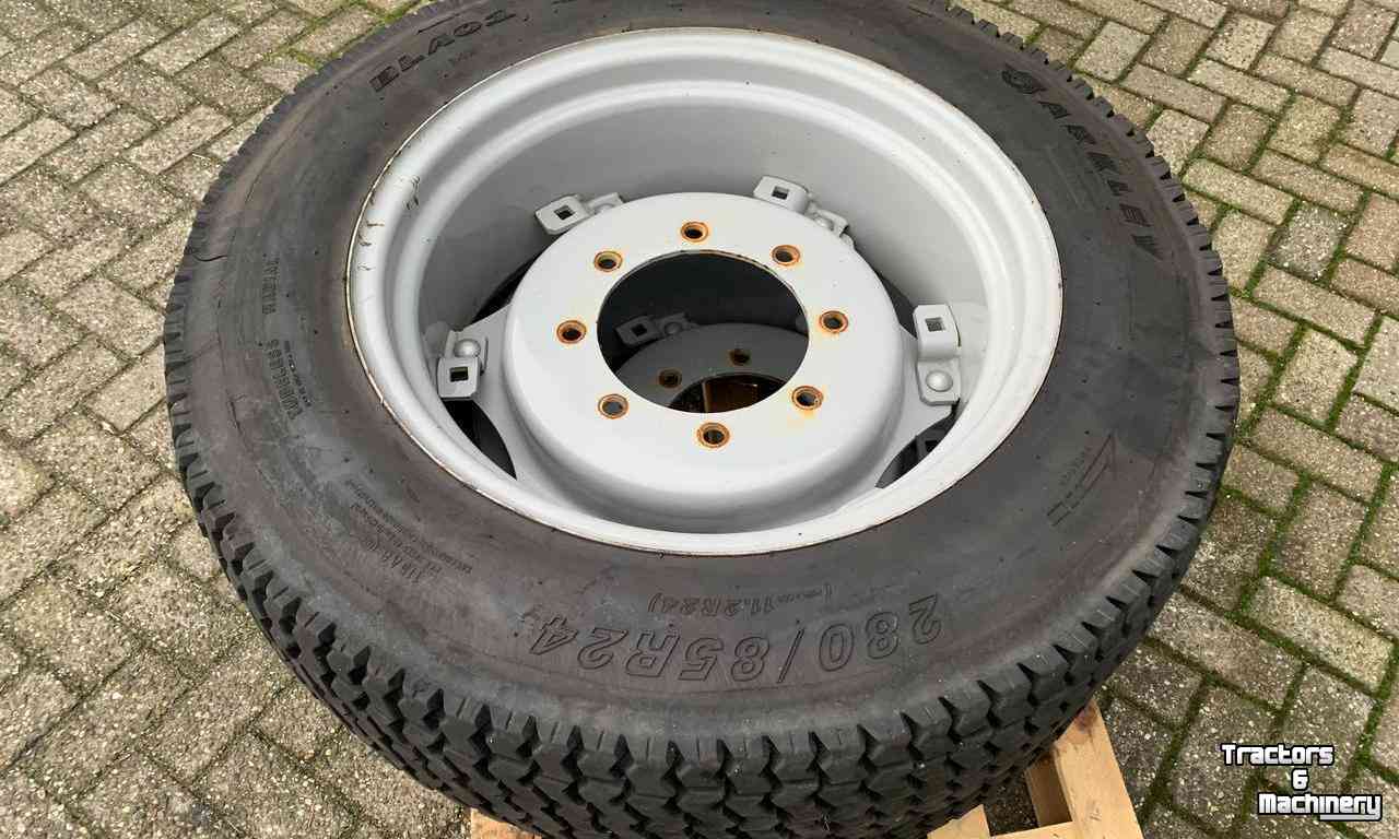 Wheels, Tyres, Rims & Dual spacers  Barkley 280/85R24 90% BLA01