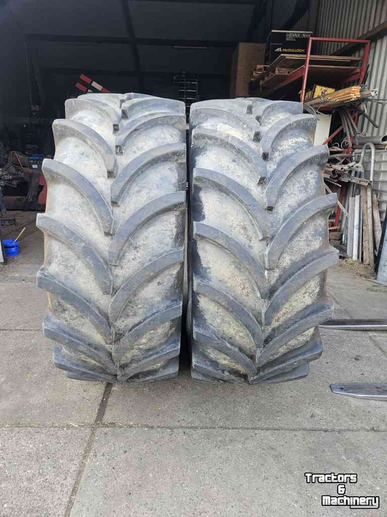 Wheels, Tyres, Rims & Dual spacers Vredestein 650/65R38 Traxion+ 50 mm profiel