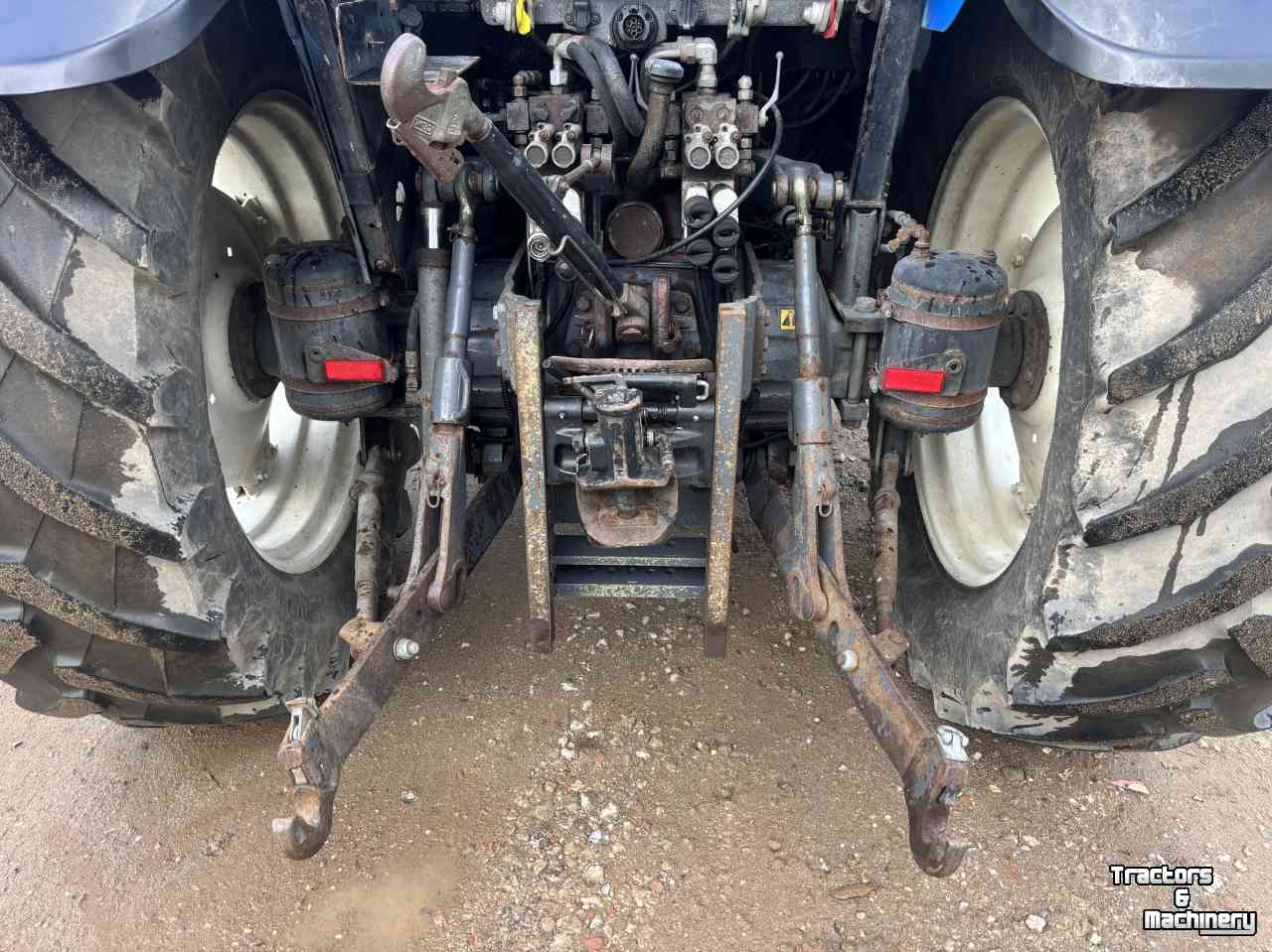 Tractor  Nee holland ts90
