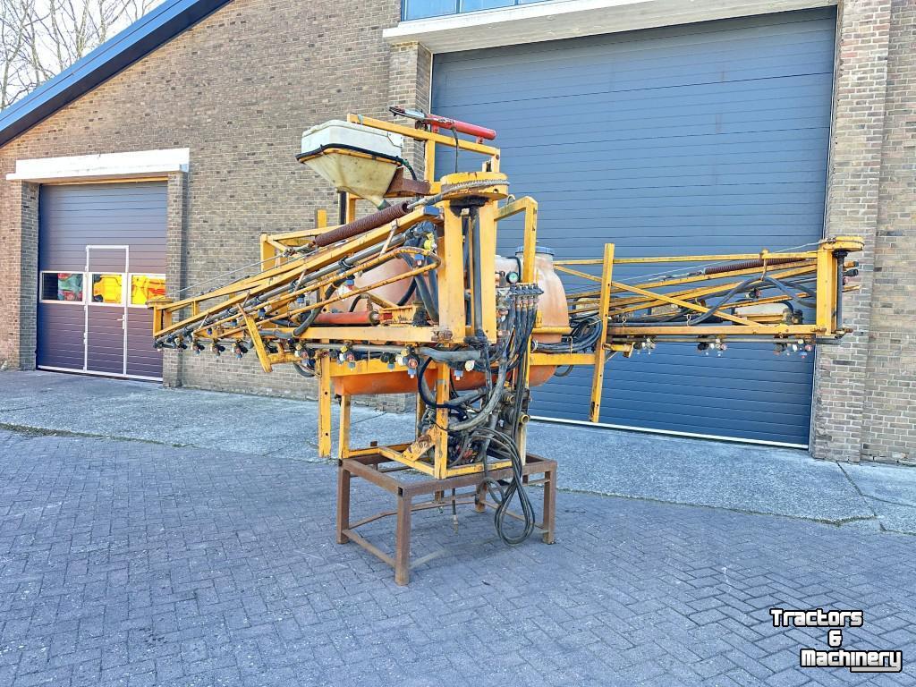 Fieldsprayer 3 points Cebeco 24 MTR VELDSPUIT