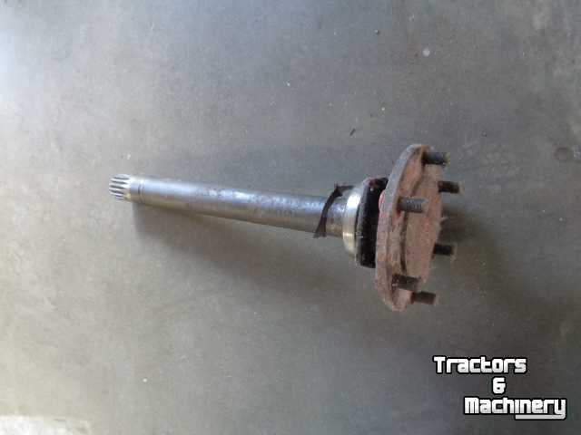 Used parts for tractors International 633