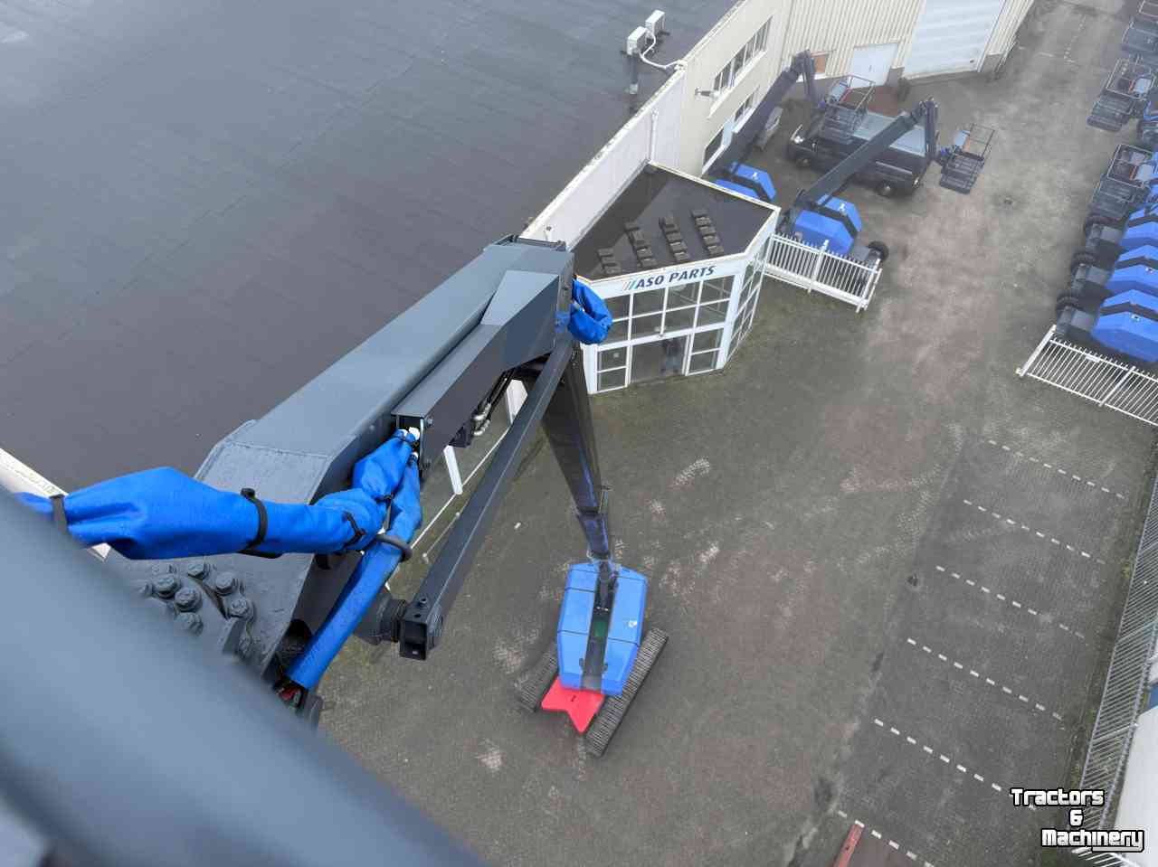 Articulated platforms Aichi SR21 CJM rupshoogwerker