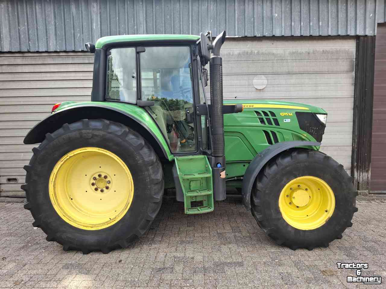 Tractor John Deere 6115M tractor trekker 6115 M