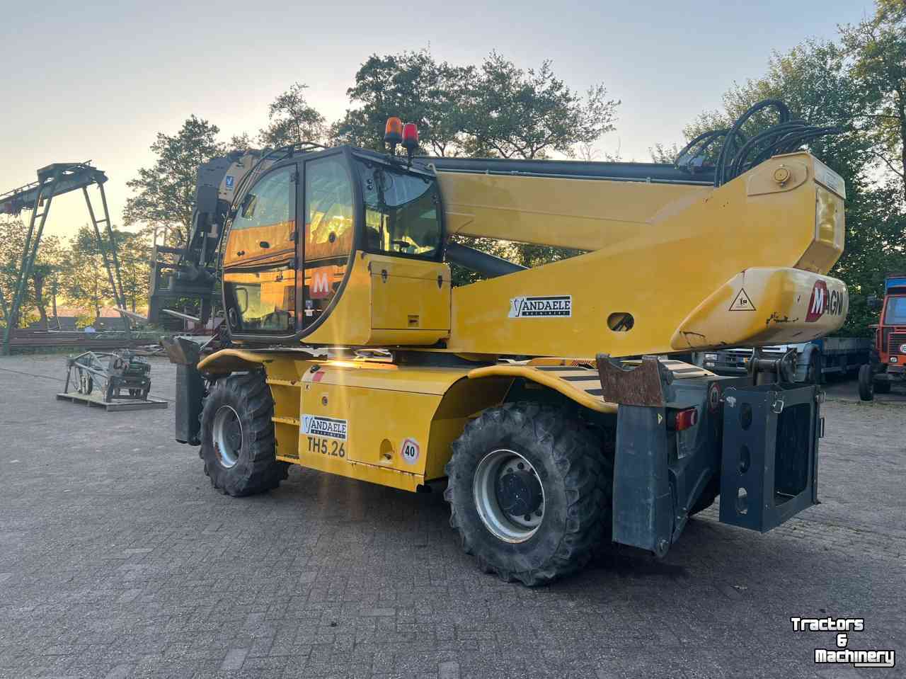 Telehandler Magni RTH 5,26 roterende verreiker telehandler telescoplader