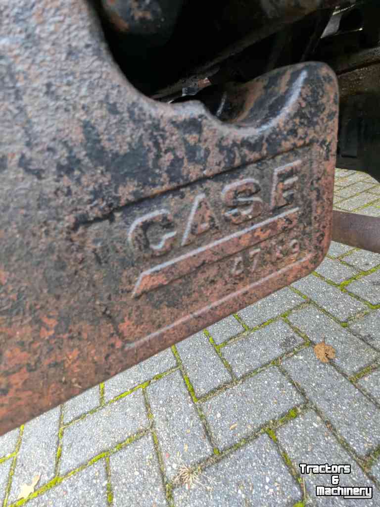 Tractor Case-IH 833