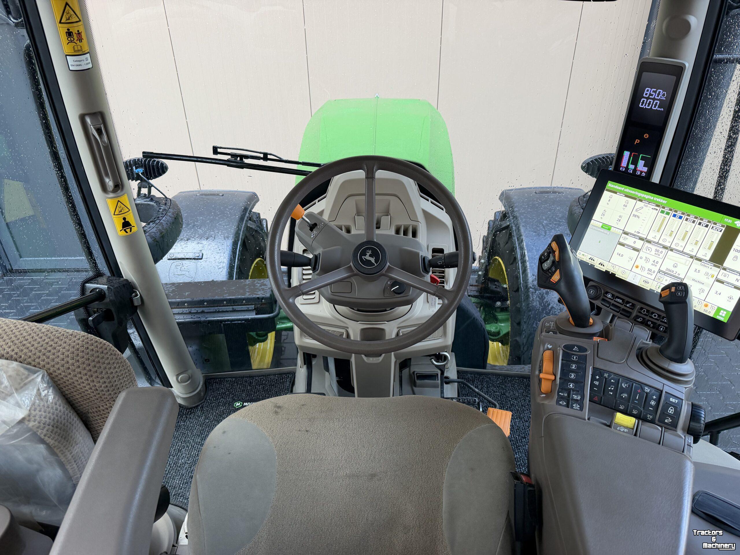 Tractor John Deere 6R155