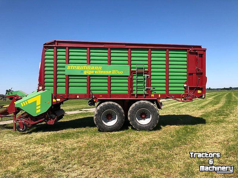 Self-loading wagon Strautmann Strautmann - Giga Vitesse III Duo Plus