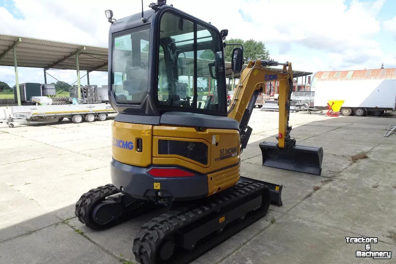 Excavator XCMG XE27E Midikraan