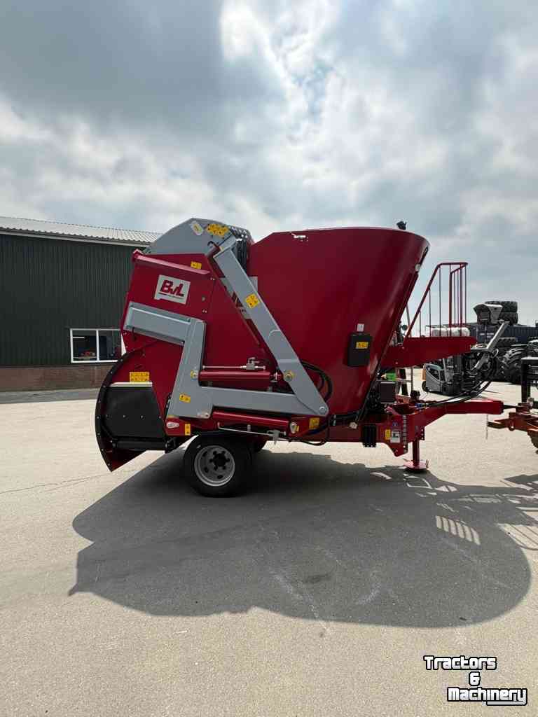 Vertical feed mixer BVL Lengerich V-Mix 13 LS Pro mengwagen voerwagen NIEUW!