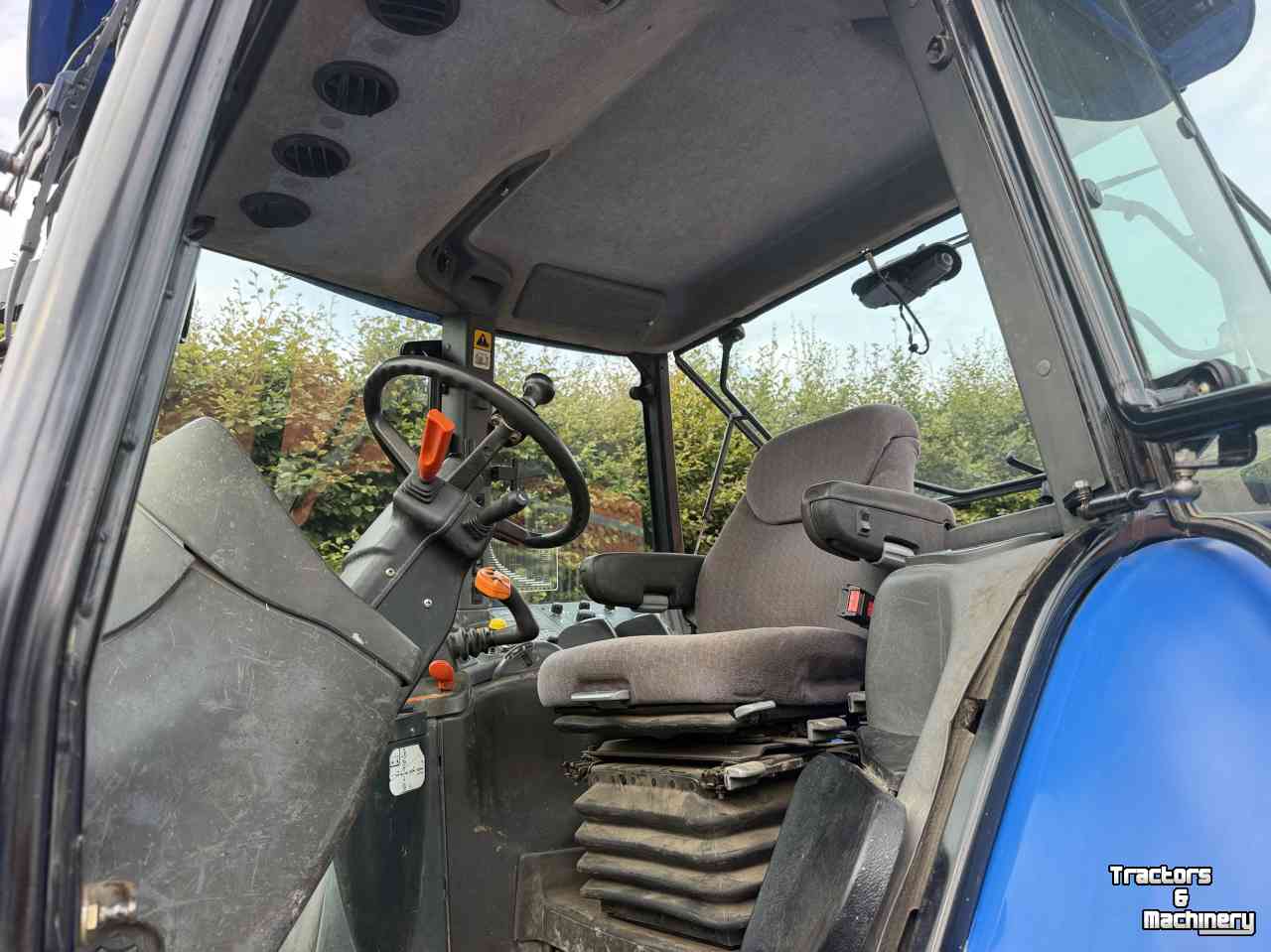 Tractor New Holland TM190