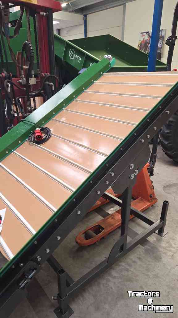 Elevator conveyor MFP 200x100