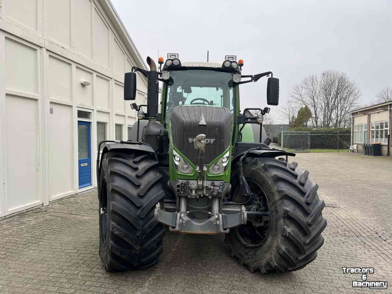Tractor Fendt 828 S4 Profi Plus