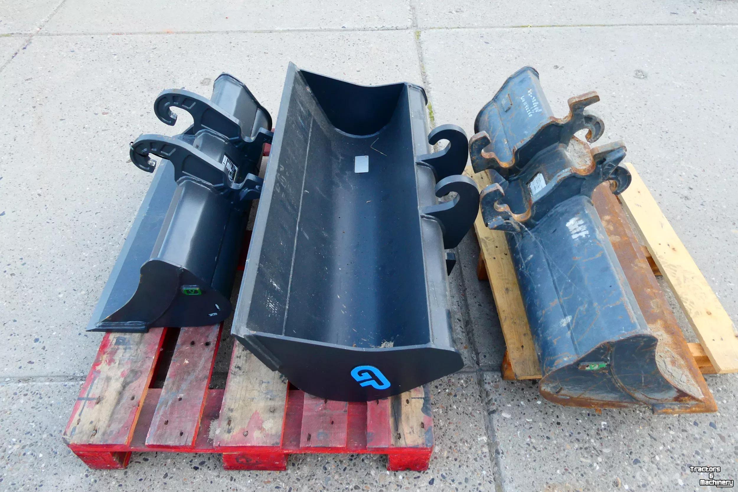 Excavator buckets GP Opschoonbak slotenbak