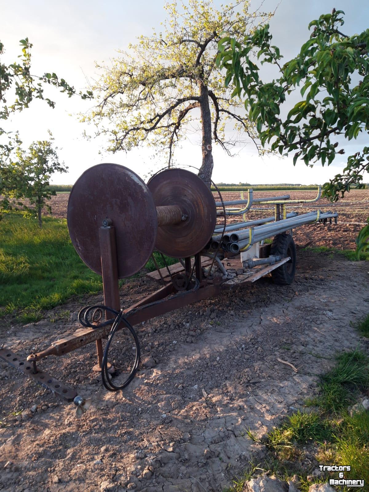 Irrigation pipes  Onbekend