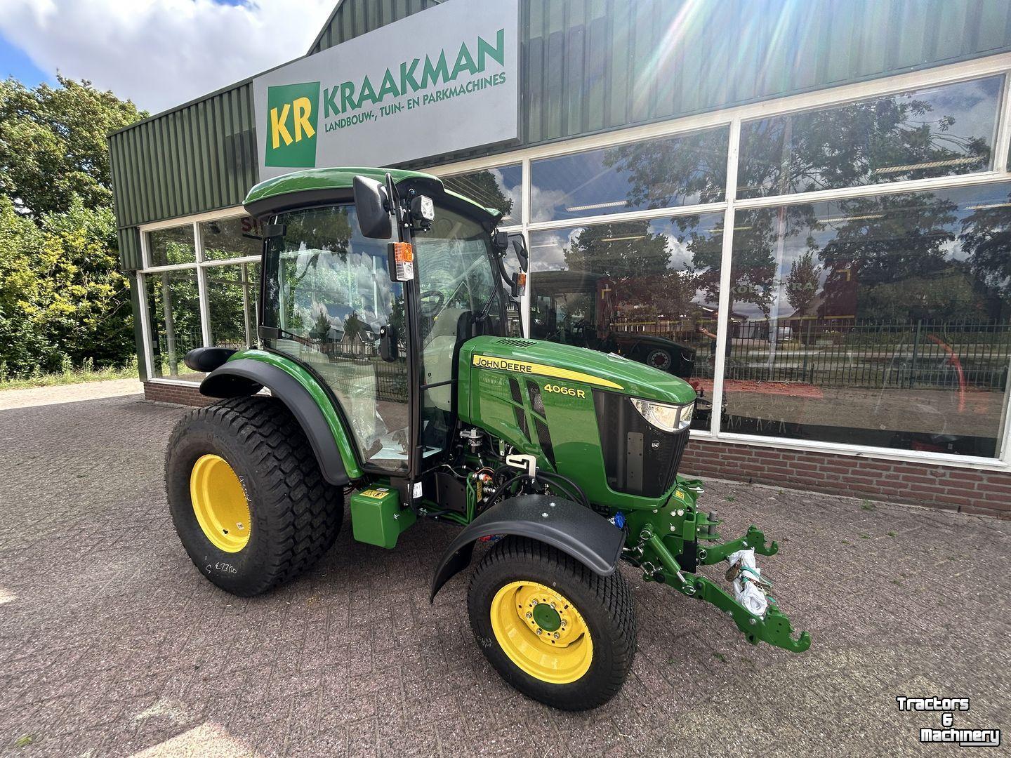 Small-track Tractor John Deere 4066R