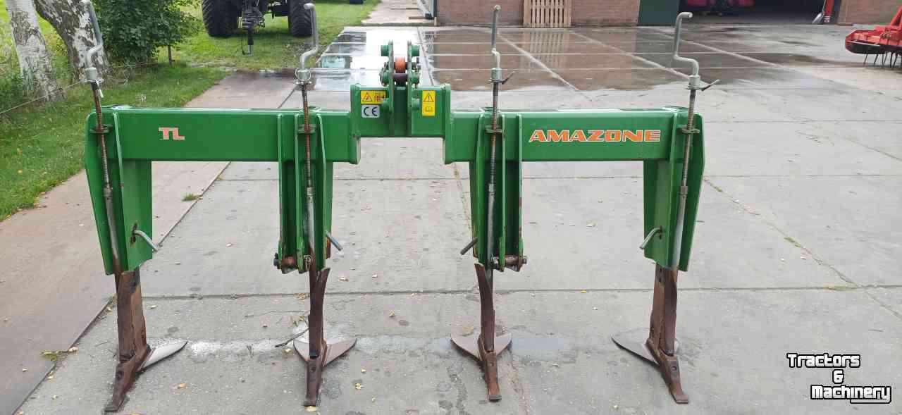 Deep subsoiler Amazone TL300 Woeler