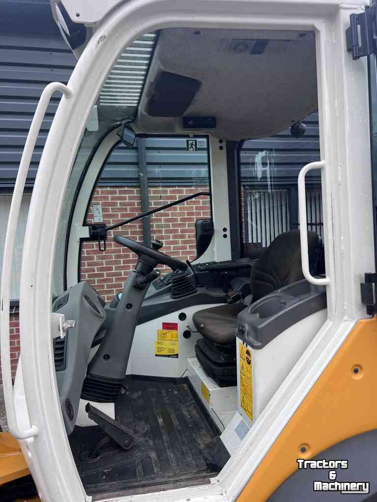Wheelloader Liebherr L506C