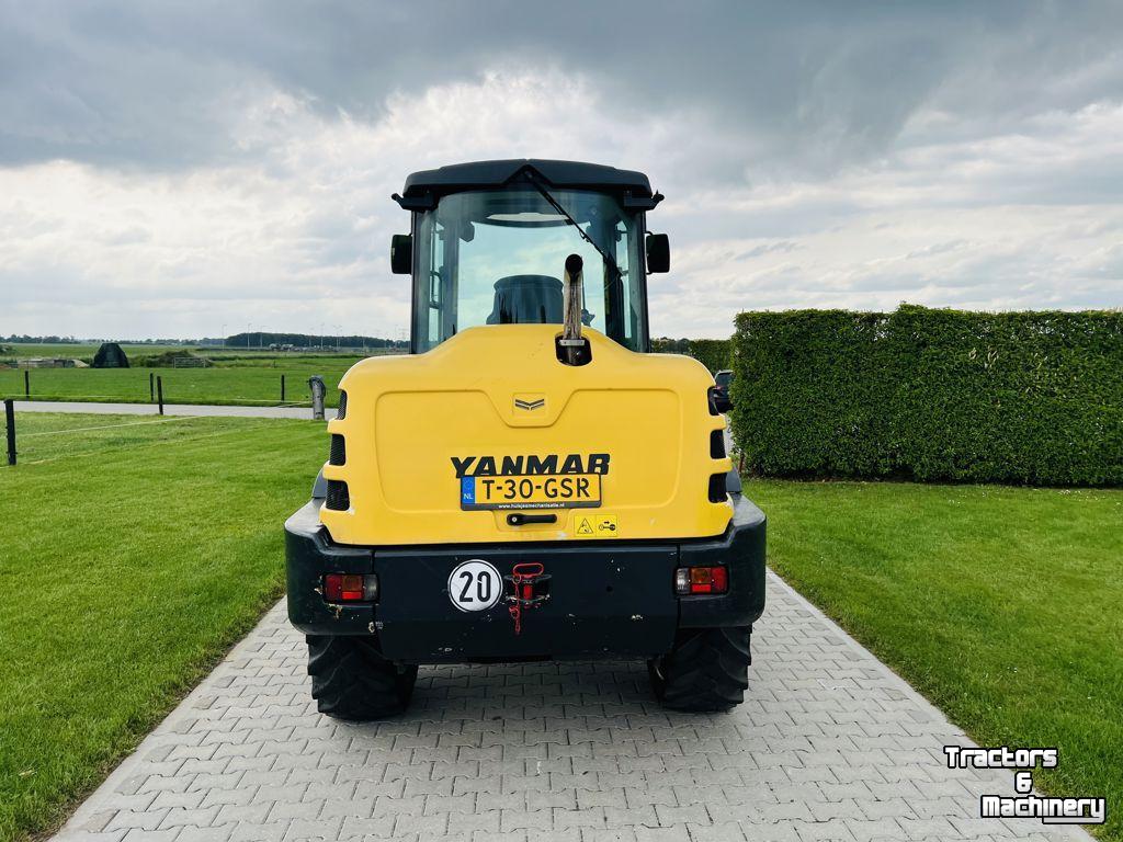Wheelloader Yanmar V120
