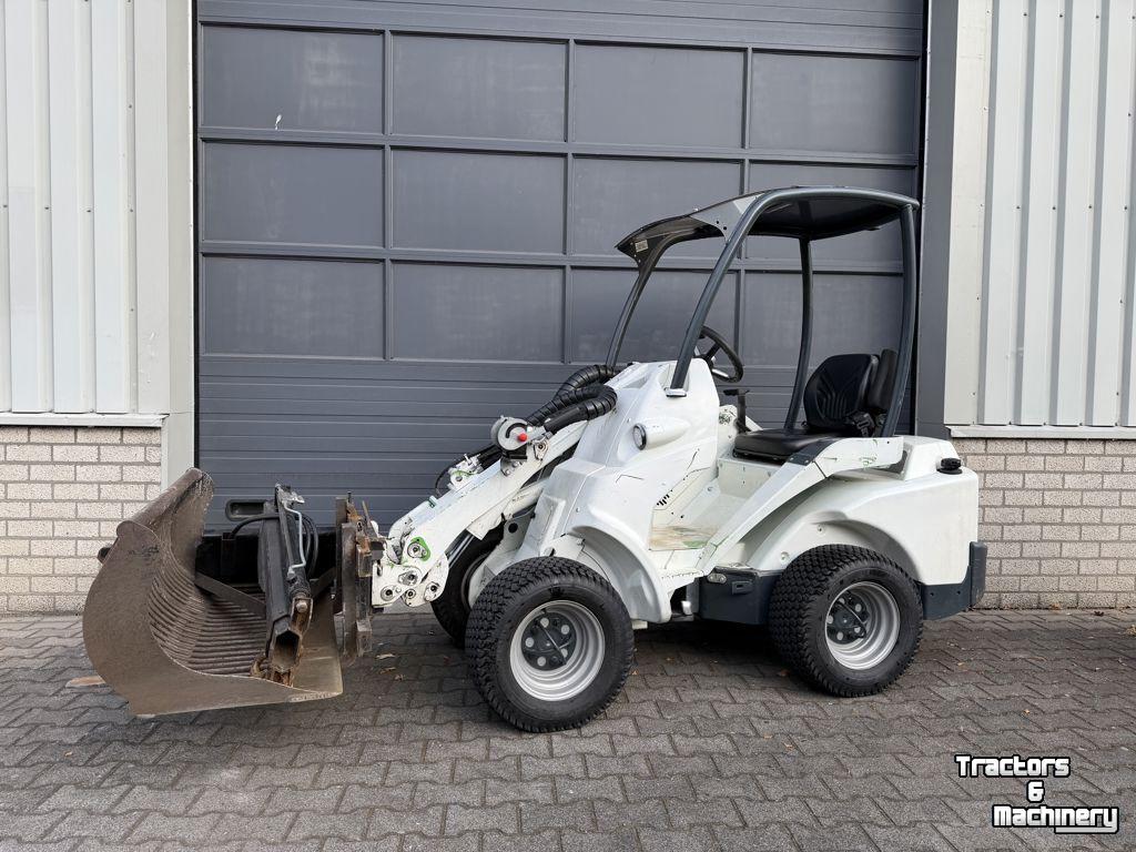 Wheelloader Avant Avant 523