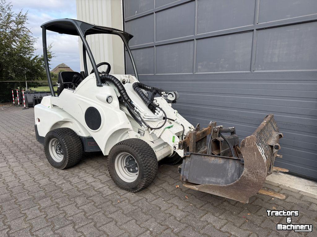 Wheelloader Avant Avant 523