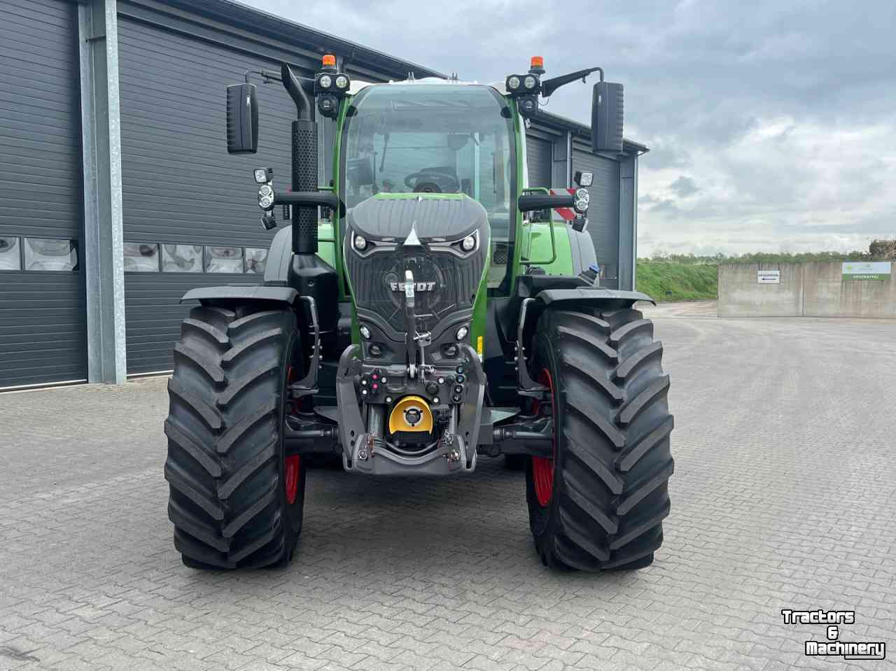 Tractors Fendt 728 profi plus