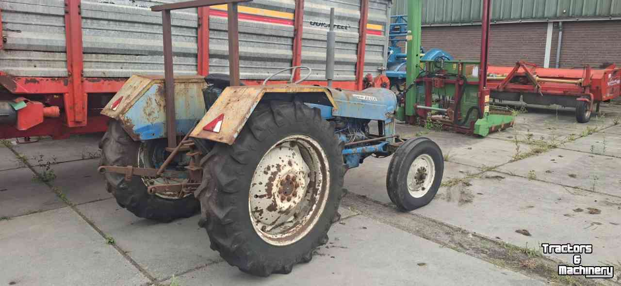 Tractor Ford Dexta