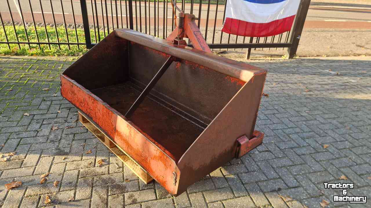 Tractor tipping boxes Jako 180