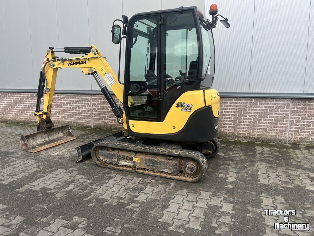 Mini-Excavator Yanmar SV22