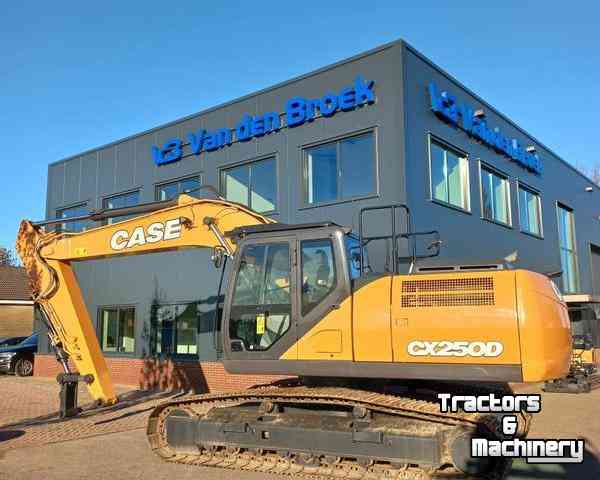 Excavator tracks Case CX 250 D
