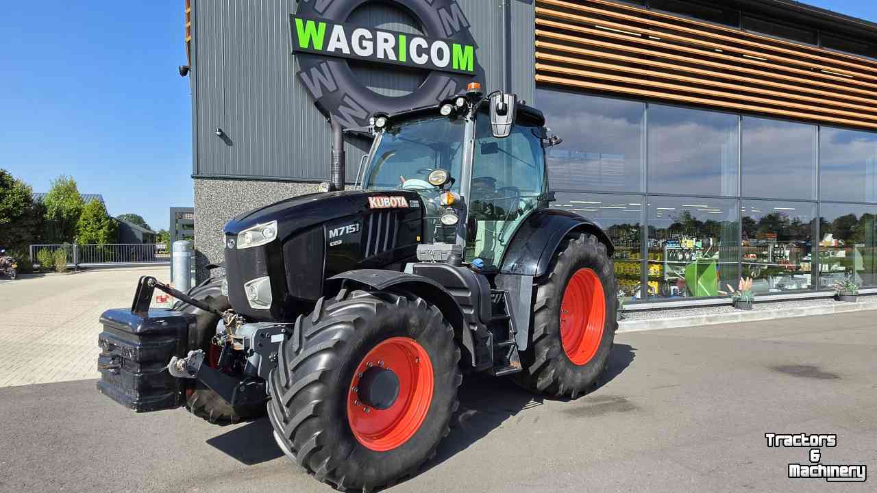 Tractor Kubota M7151 KVT Black