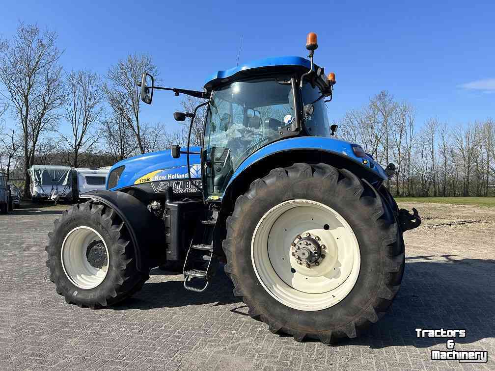 Tractors New Holland T7040 Powercommand, airco