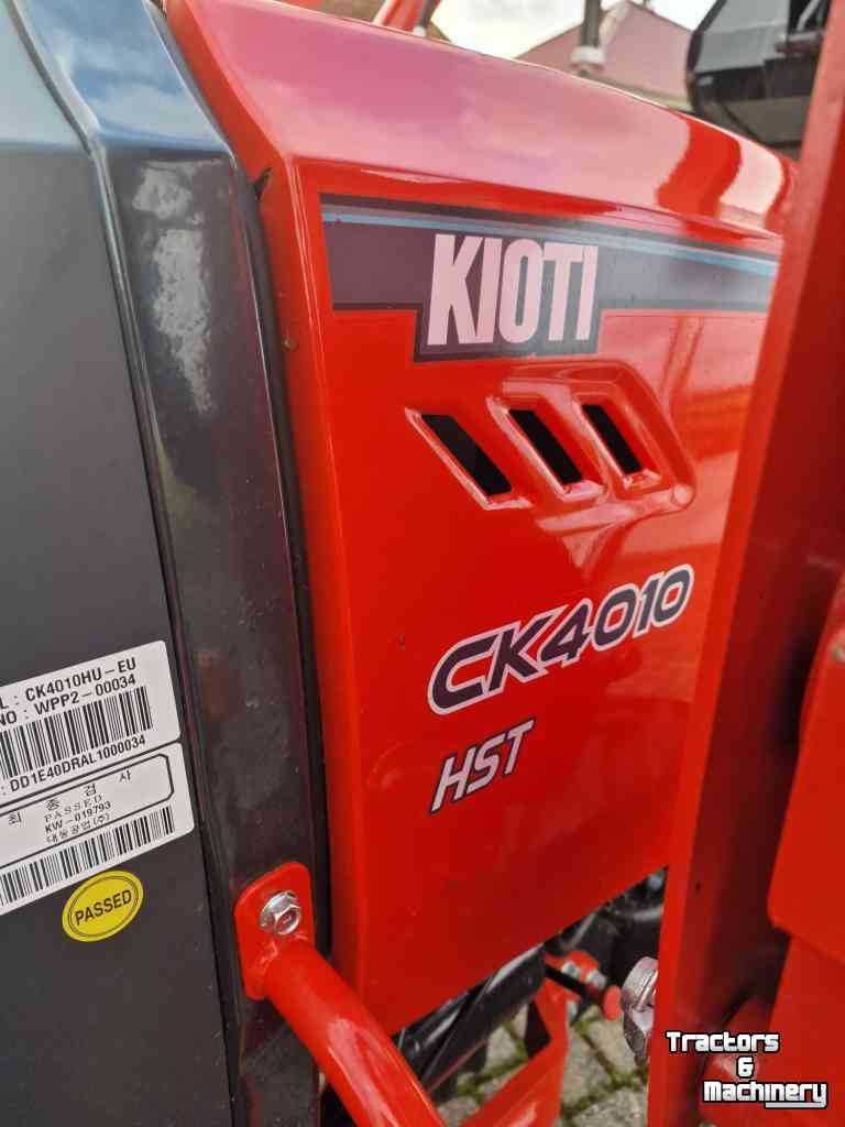 Tractors Kioti CK 4010 HST