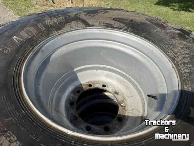 Wheels, Tyres, Rims & Dual spacers Alliance 650/60R25