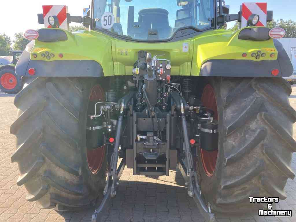 Tractors Claas Arion 650