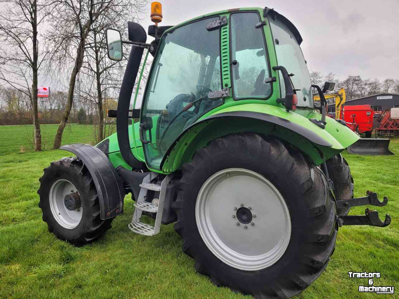 Tractors Deutz-Fahr Agrotron TT 4.90