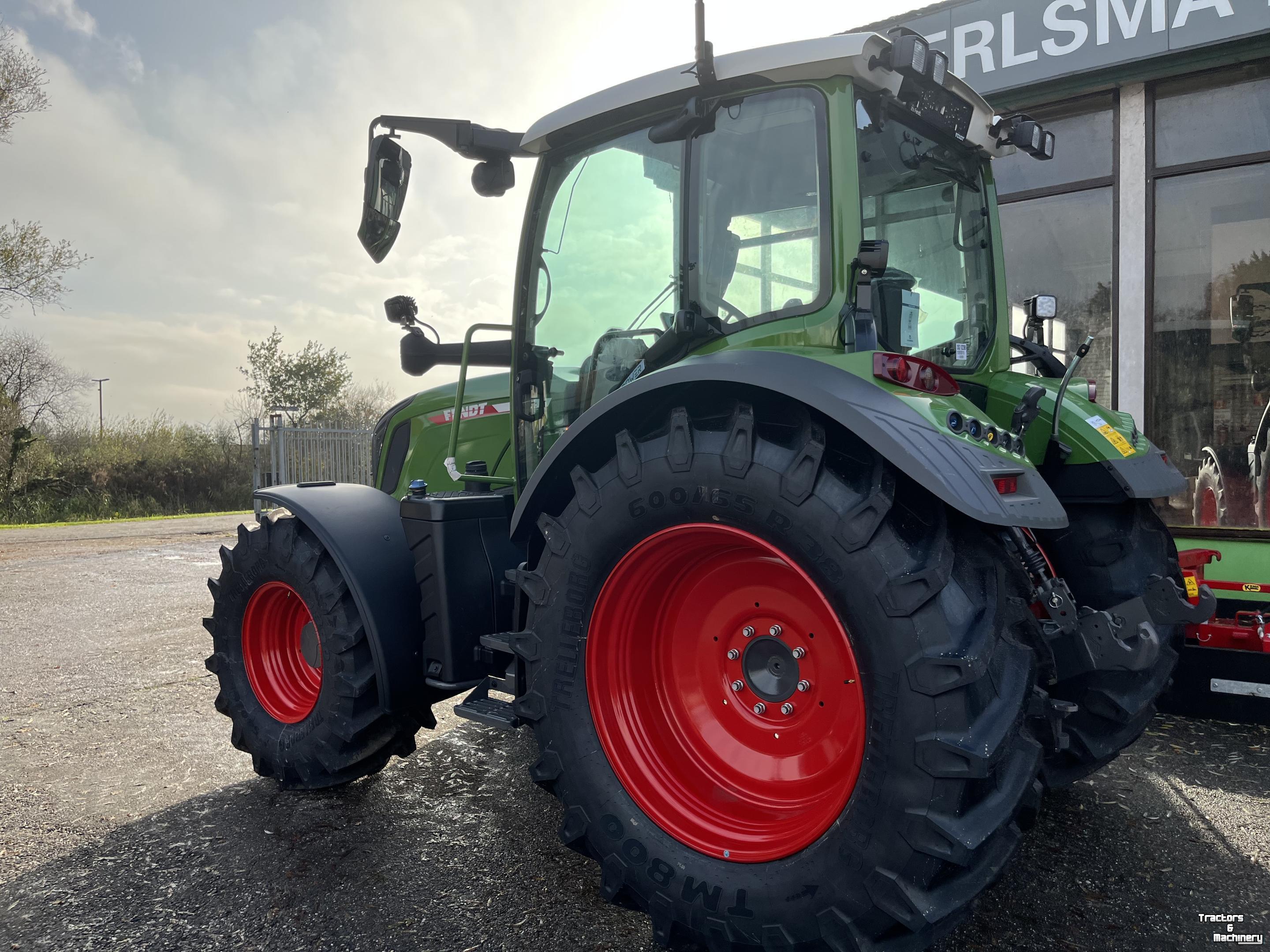 Tractor Fendt 312 one